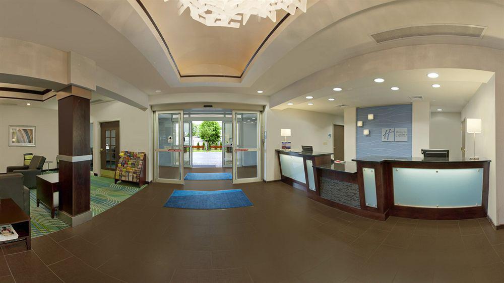 Holiday Inn Express And Suites Stroudsburg-Poconos By Ihg Dış mekan fotoğraf