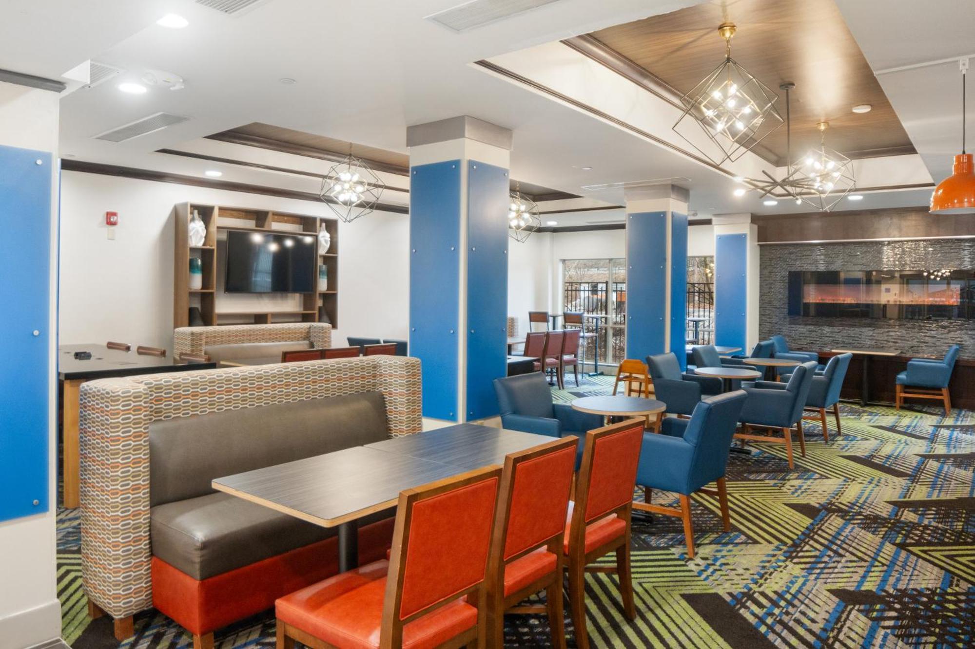 Holiday Inn Express And Suites Stroudsburg-Poconos By Ihg Dış mekan fotoğraf