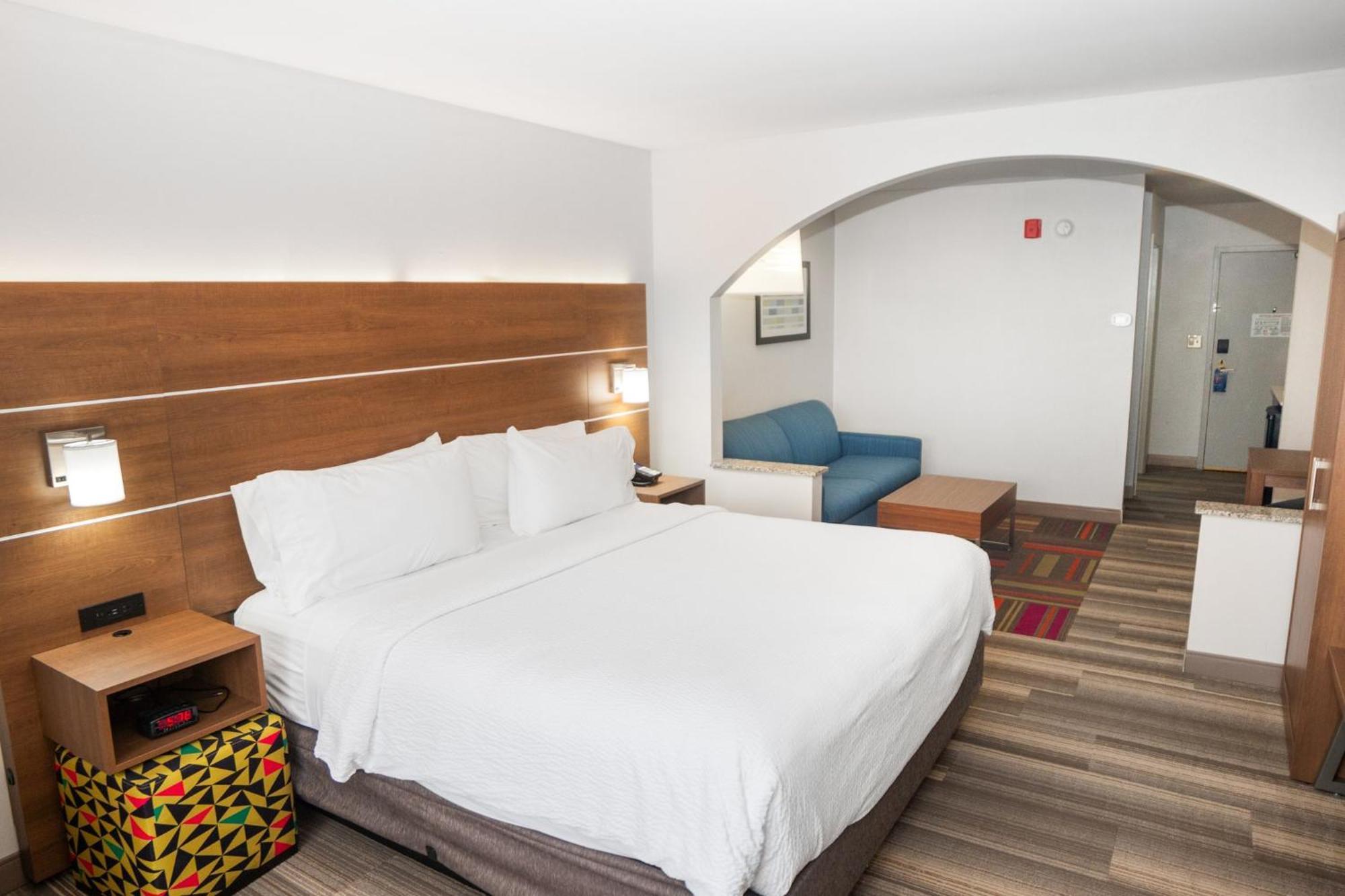 Holiday Inn Express And Suites Stroudsburg-Poconos By Ihg Dış mekan fotoğraf