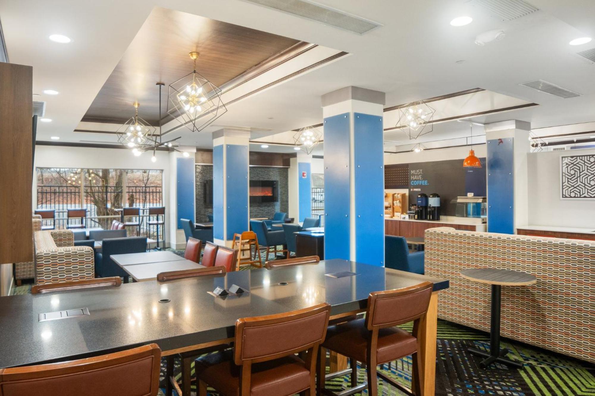Holiday Inn Express And Suites Stroudsburg-Poconos By Ihg Dış mekan fotoğraf